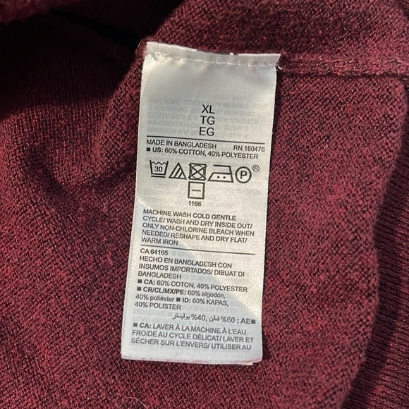 OLD NAVY⚜️ men’s V-Neck Burgundy Sweaters size XL - Picture 3 of 5